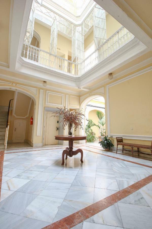 Apartment Trajano Seville